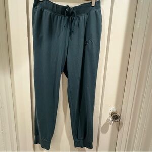 Nike Women's Navy Joggers